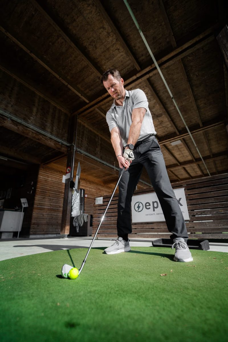 Golf Limpachtal: Social-Media-Mandat auf Berndeutsch