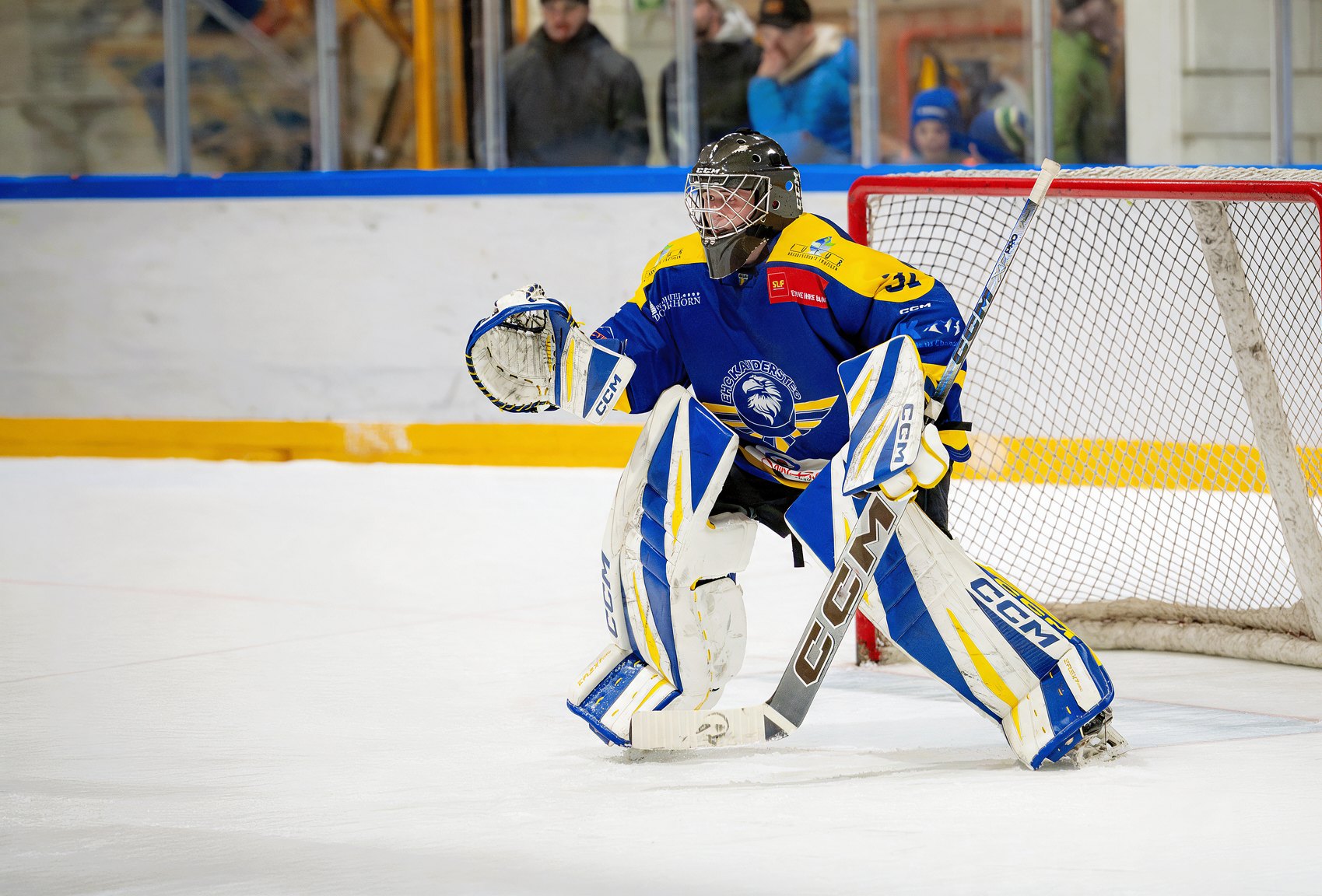 Janis Chatelain als Goalie des EHC Kandersteg